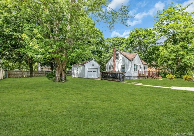 24th image of 96 Washington Dr, Mastic Beach, NY 11951 | MLS# 1016500