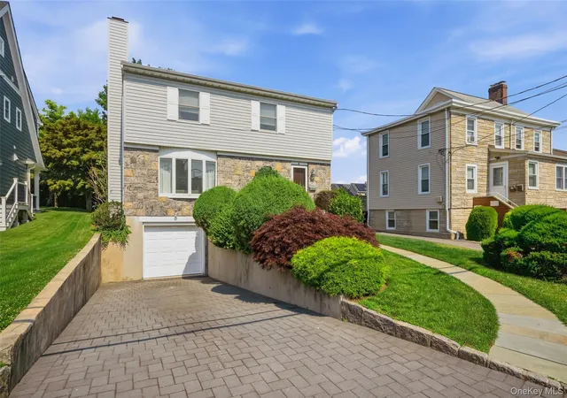 Photo 2 of Sale Pending at 8 Ridge St, Eastchester, NY 10709 | MLS# 1016505 | Listing updated on 2026-08-25