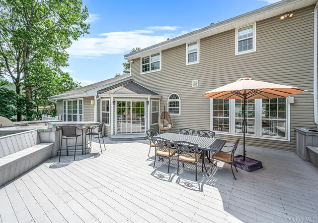 5th image of 20 Hancock Ct, Brookhaven, NY 11720 | MLS# 1016509