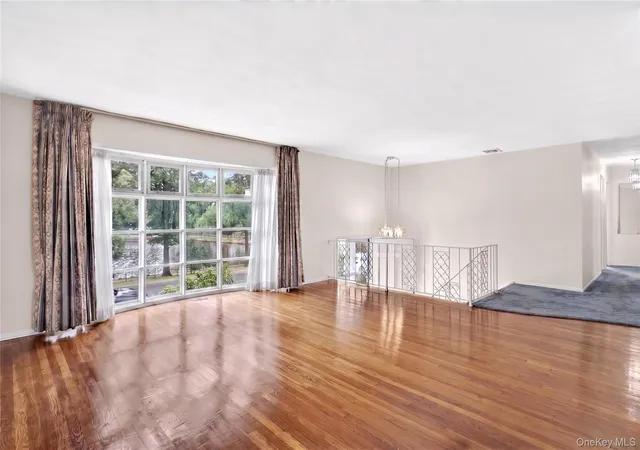 4th image of 726 University St, Hempstead, NY 11581 | MLS# 1016520