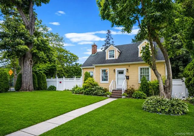3rd image of 86 Jesse St, Hempstead, NY 11520 | MLS# 1016521