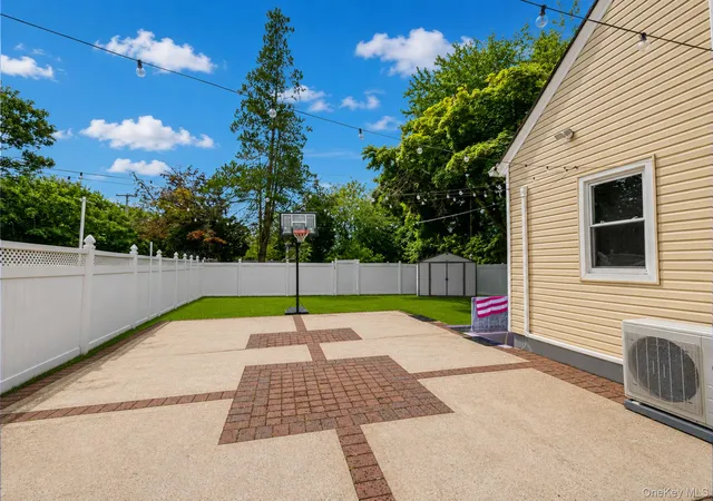 4th image of 86 Jesse St, Hempstead, NY 11520 | MLS# 1016521