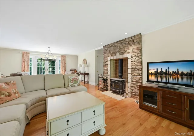 4th image of 1195 Goose Creek Ln, Southold, NY 11971 | MLS# 1016523
