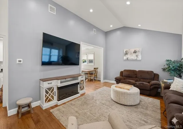 2nd image of 857 Milligan Ln, Islip, NY 11795 | MLS# 1016543