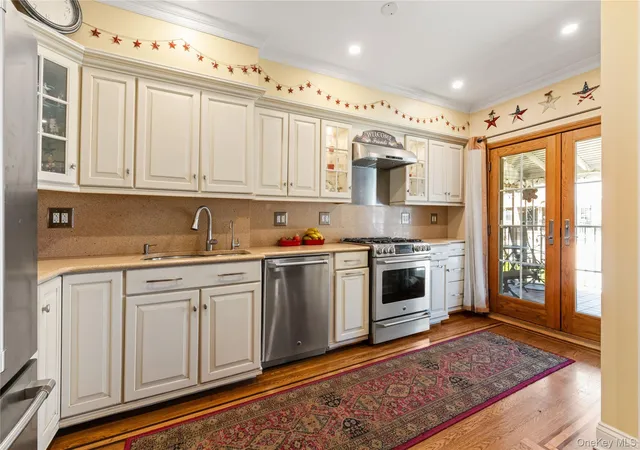 Photo 4 of Sale Pending at 7718 83rd Street, Glendale, NY 11385 | MLS# 1016567 | Listing updated on 2026-09-12