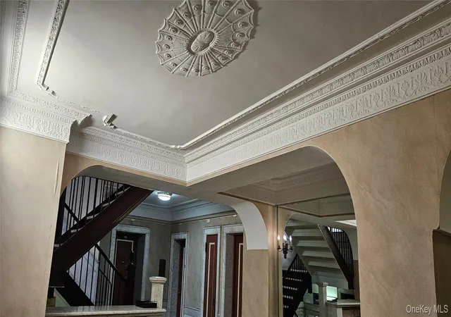 Photo 3 of House for sale at 130 Bay Ridge Pkwy #4E, Brooklyn, NY 11209 | MLS# 1016575 | Listing updated on 2026-06-23