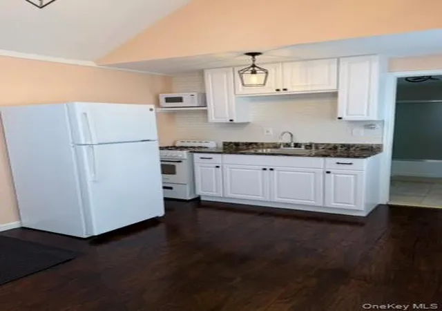Homes for sale in Ramapo, NY | 18 Orange Ave, Ramapo, NY 10901 | MLS# 1016576