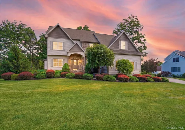 Photo 2 of Single family home for sale at 5 Albertanna Ct, East Fishkill, NY 12533 | MLS# 1016585 | Listing updated on 2026-10-08