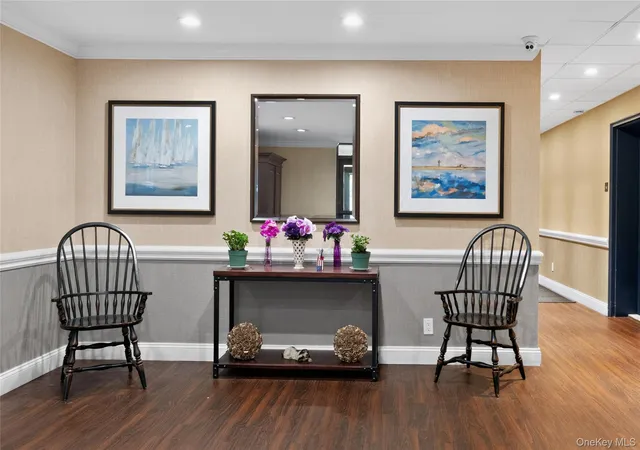 3rd image of 640 Pelham Rd, New Rochelle, NY 10801