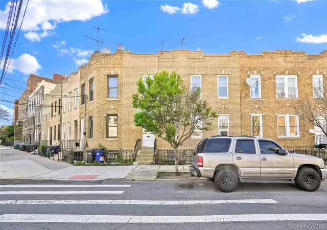 2nd image of 4201 Newtown Rd, Astoria, NY 11103 | MLS# 1016603