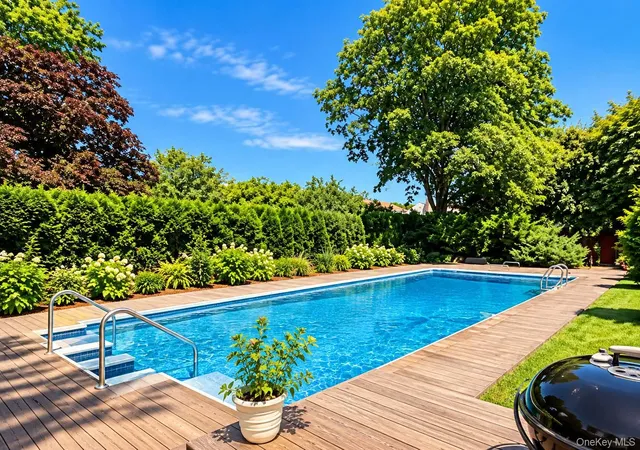Photo 3 of Single family home for sale at 15 Edwin Ave, Patchogue, NY 11772 | MLS# 1016610 | Listing updated on 2026-09-28