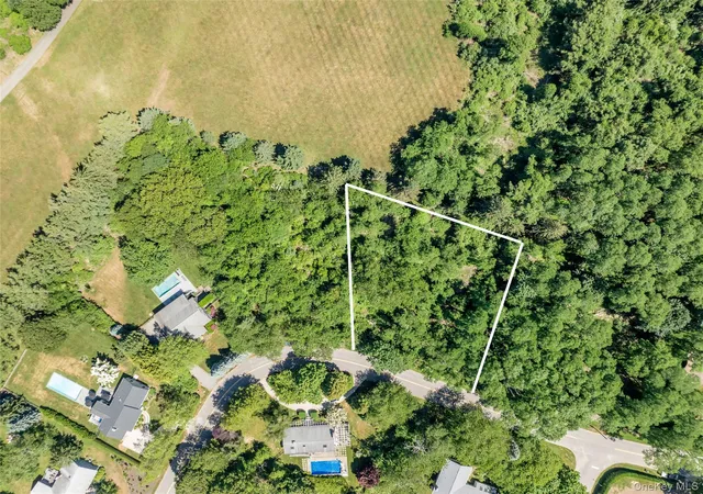 2nd image of 21 Tims Trl, Shelter Island, NY 11964 | MLS# 1016620