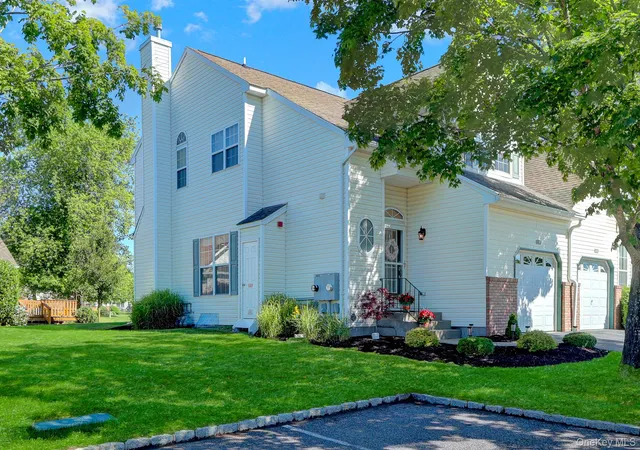 2nd image of 2106 Nicole Dr, Port Jefferson Station, NY 11776 | MLS# 1016640