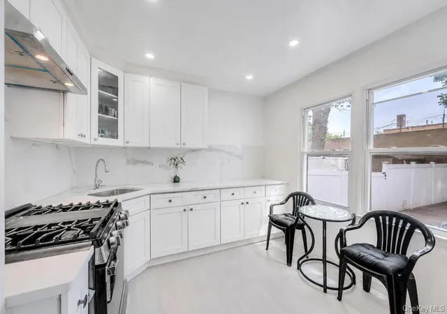 Photo 3 of Sale Pending at 9419 96th Street, New York, NY 11416 | MLS# 1016646 | Listing updated on 2026-09-03