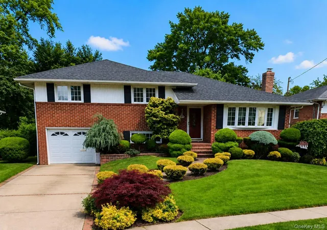 Photo 1 of Single family home for sale at 360 Terrace Ave, Hempstead, NY 11530 | MLS# 1016681 | Listing updated on 2026-06-25
