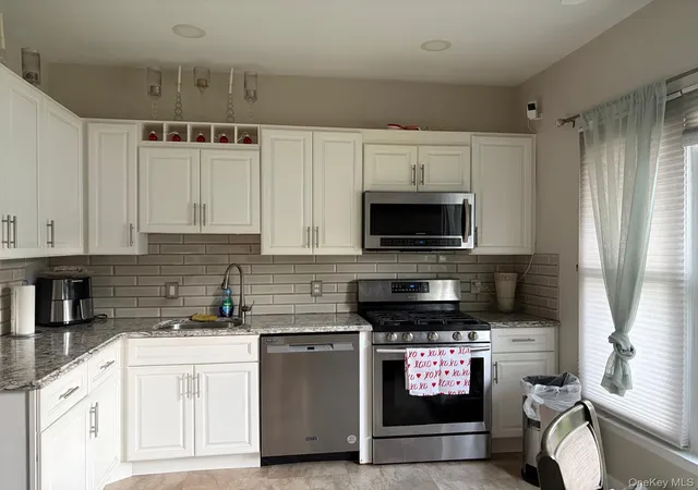 Homes for sale in Brookhaven, NY | 843 Spring Lake Dr, Brookhaven, NY 11953 | MLS# 1016691