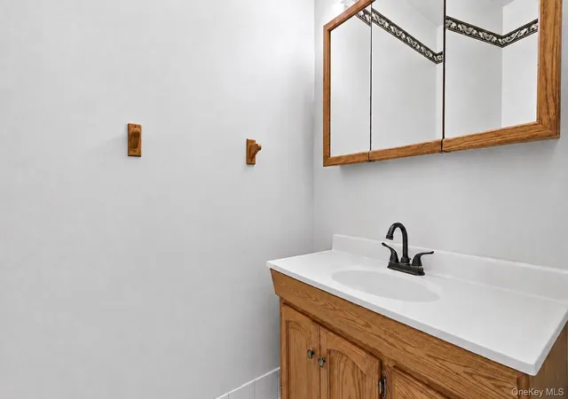 Photo 28 of Condo for sale at 843 Spring Lake Dr, Middle Island, NY 11953 | MLS# 1016691 | Listing updated on 2026-09-03