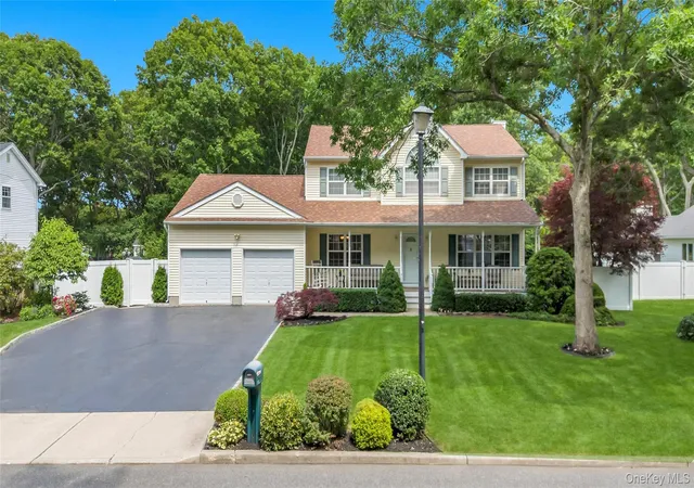 4th image of 75 Apple Lane, Medford, NY 11763 | MLS# 1016701