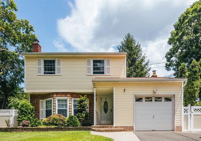 2nd image of 41 Brook Run Dr, Brookhaven, NY 11763 | MLS# 1016708