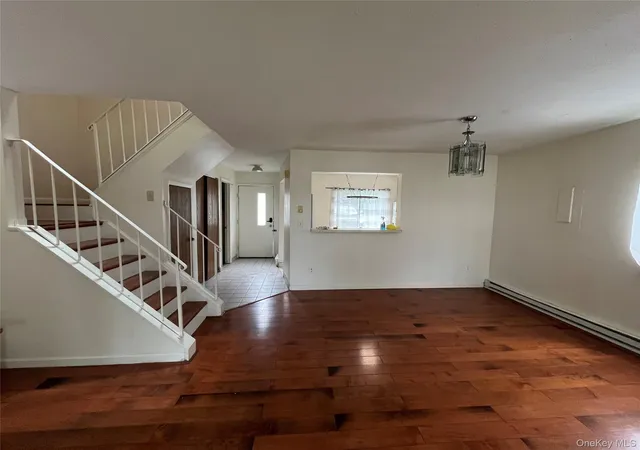 5th image of 24 Hudson Heights Dr, Poughkeepsie, NY 12601 | MLS# 1016747