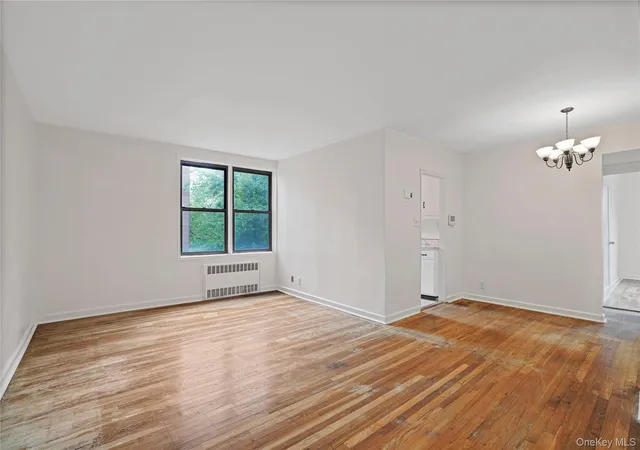 4th image of 2280 Burnett St, New York City, NY 11229
