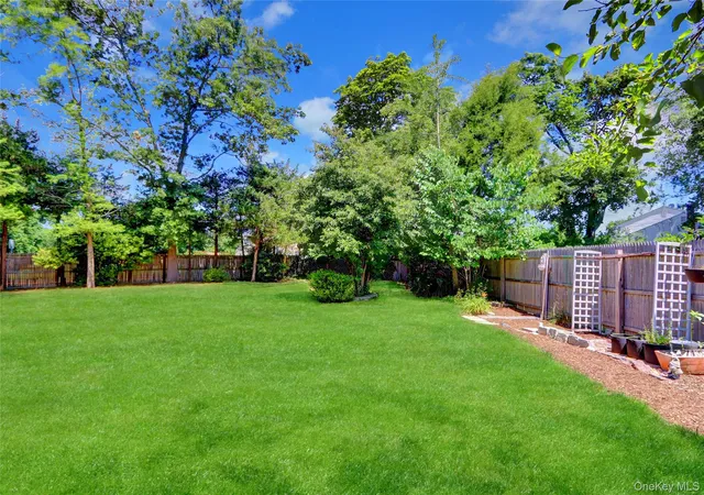 4th image of 1 Burr Rd, East Northport, NY 11731 | MLS# 1016769