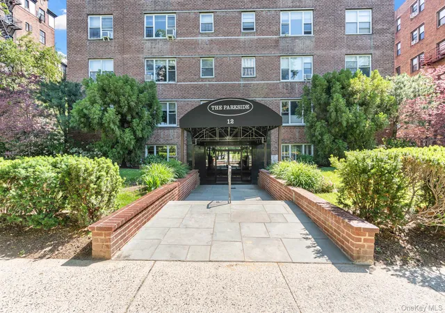 1st image of 12 Westchester Ave #6F, White Plains, NY 10601 | MLS# 1016776