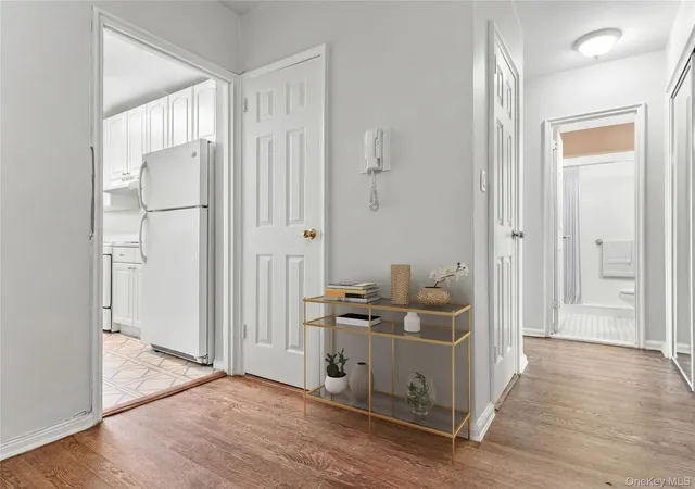 4th image of 12 Westchester Ave #6F, White Plains, NY 10601 | MLS# 1016776