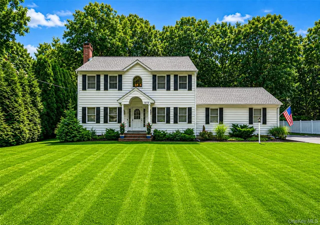 1st image of 1075 Ships Dr, Southold, NY 11971 | MLS# 1016785
