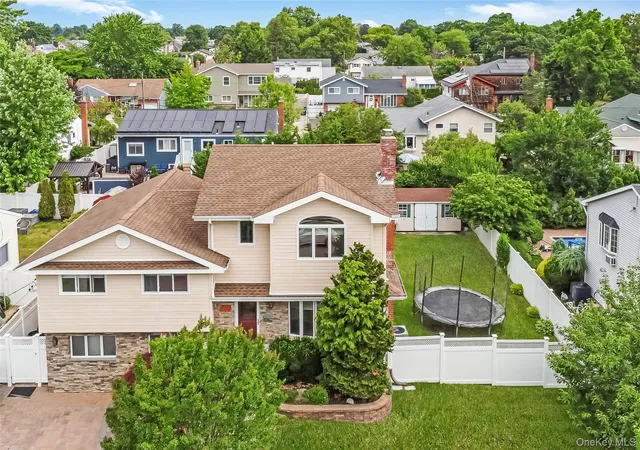 4th image of 145 Washington St, Farmingdale, NY 11735 | MLS# 1016787