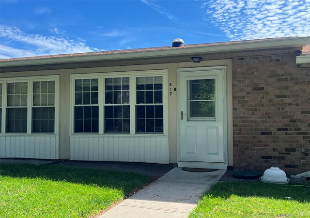 2nd image of 312 Woodbridge Dr #B, Ridge, NY 11961 | MLS# 1016798