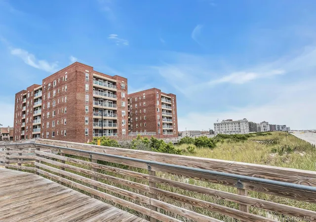 23rd image of 370 Broadway #4J, Long Beach, NY 11561 | MLS# 1016802
