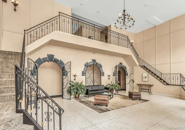 3rd image of 370 Broadway, Long Beach, NY 11550