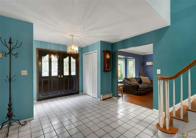 Photo 3 of Sale Pending at 7 S Cranford Rd, Bardonia, NY 10954 | MLS# 1016811 | Listing updated on 2026-07-24