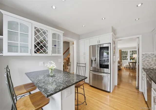 3rd image of 103 Locust Rdg, Lewisboro, NY 10518 | MLS# 1016814