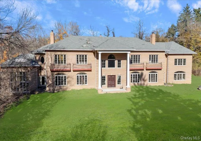 4th image of 1 Penny Pond Ct, Greenvale, NY 11548 | MLS# 1016829