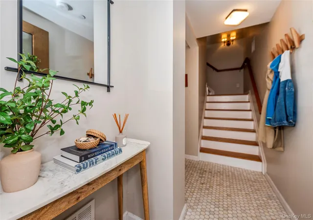 5th image of 33 Vermont St, Long Beach, NY 11561 | MLS# 1016831
