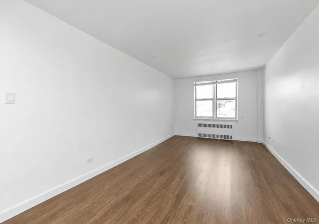 4th image of 67-30 Clyde St #7T, Forest Hills, NY 11375 | MLS# 1016870