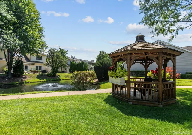 2nd image of 46 Miro Pl #46, North Hempstead, NY 11050 | MLS# 1016877