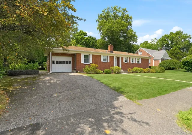 Photo 3 of Sale Pending at 31 Partridge Rd, White Plains, NY 10605 | MLS# 1016883 | Listing updated on 2026-08-18