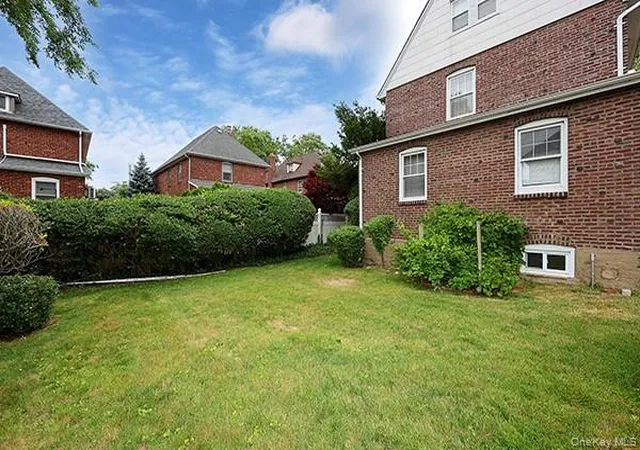 Homes for sale in Hempstead, NY | 48 Surrey, Hempstead, NY 11563 | MLS# 1016890