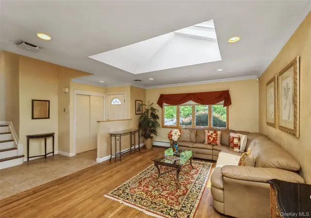 Photo 3 of Sale Pending at 204 Halsey Ave, Jericho, NY 11753 | MLS# 1016892 | Listing updated on 2026-07-17