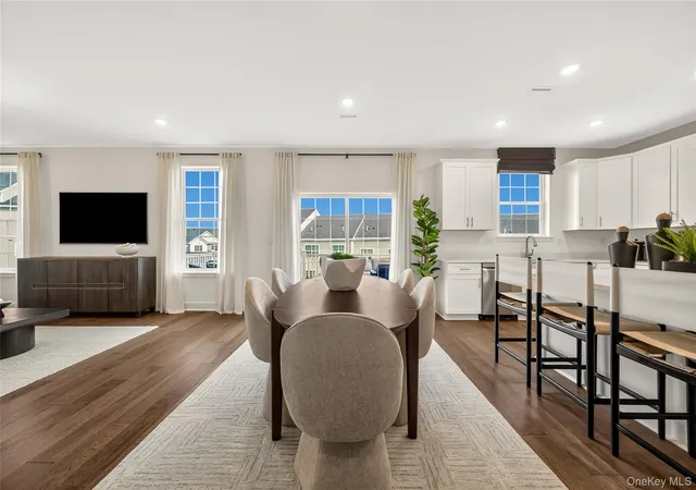 3rd image of 1 Aurora Ter, Tuxedo Park, NY 10987 | MLS# 1016929