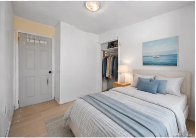 5th image of 57 Pennyfield Cp, Bronx, NY 10465 | MLS# 1016933