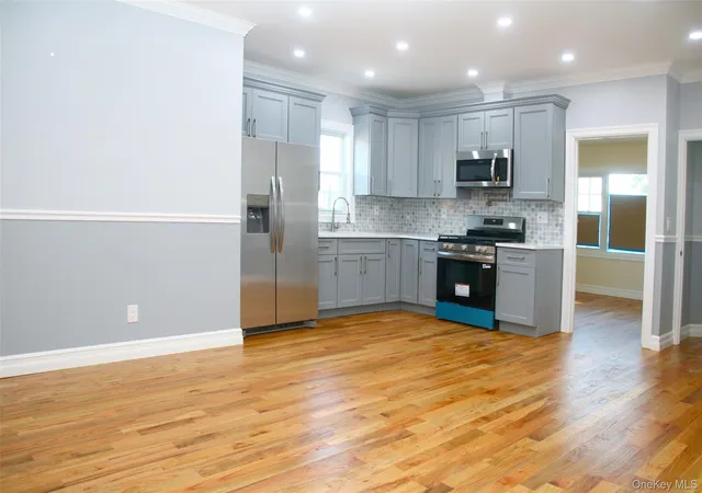 3rd image of 1048 E 98 St, New York, NY 11236 | MLS# 1016935