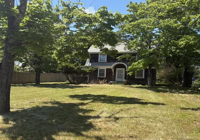 Homes for sale in Southampton, NY | 67 Tanners Neck Ln, Southampton, NY 11977 | MLS# 1016938