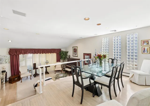 5th image of 2105 Holland Wy, Hempstead, NY 11566 | MLS# 1016947