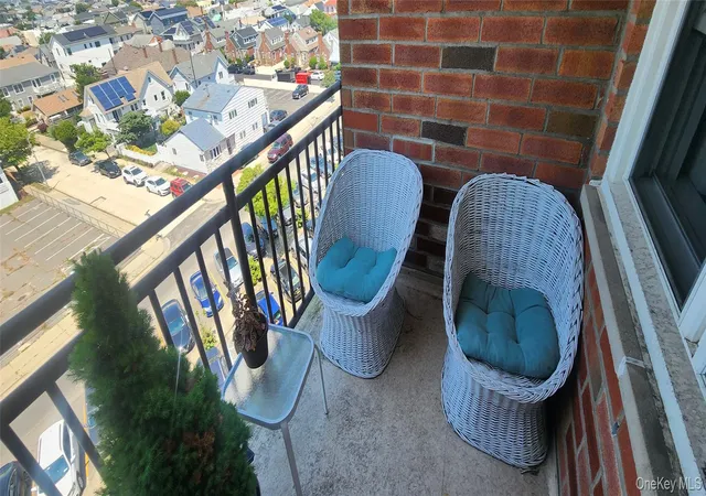2nd image of 740 E Broadway, Long Beach, NY 11561