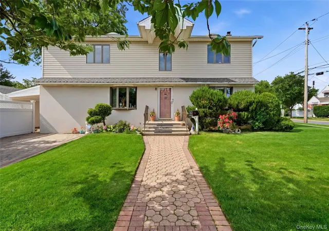 Photo 2 of Sale Pending at 698 Washington St, Hempstead, NY 11010 | MLS# 1016980 | Listing updated on 2026-07-28
