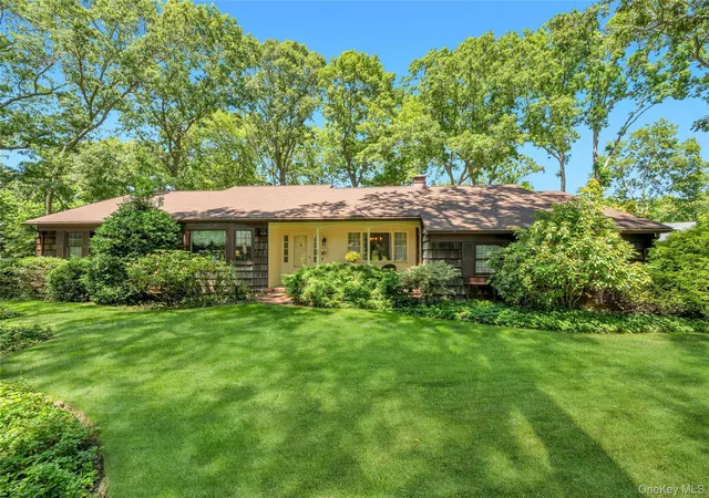 Homes for sale in Riverhead, NY | 34 Daly Ct, Riverhead, NY 11901 | MLS# 1016995